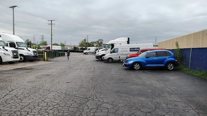 RUN DIRECT INC | RT Group Truck & Trailer Repair Center 4