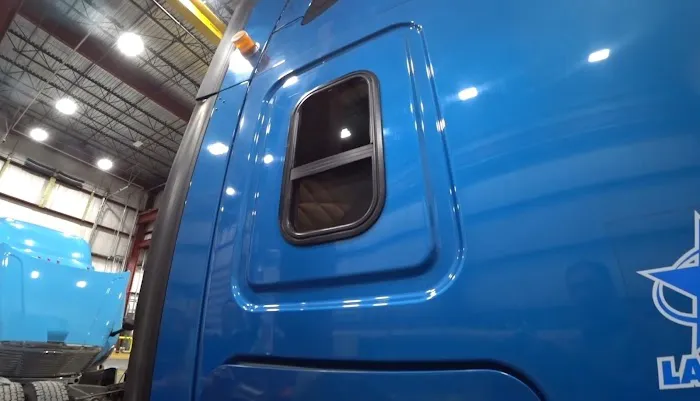 RUN DIRECT INC | RT Group Truck & Trailer Repair Center 7