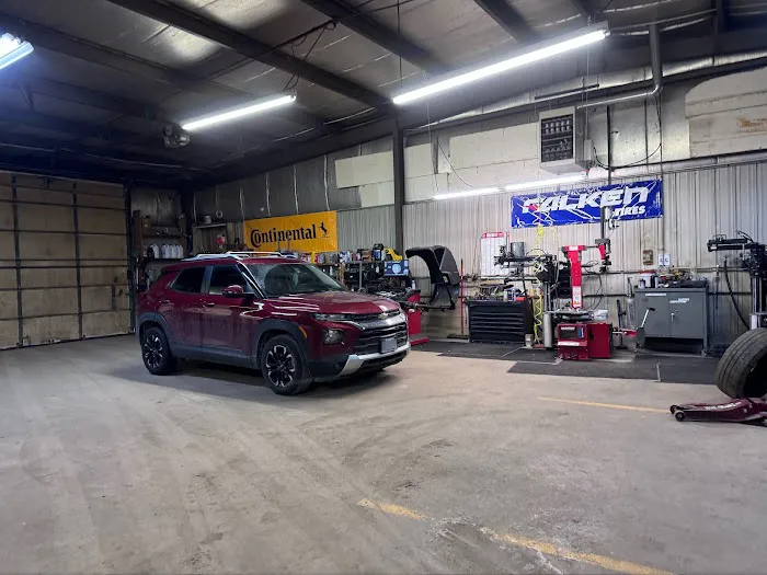Quick Tire Shop Hablamos Espanol 8