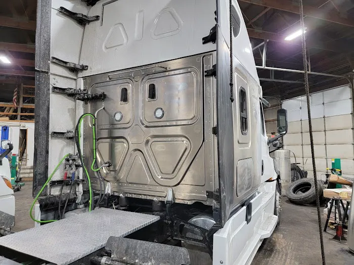 Fleet Fix and Lease 7