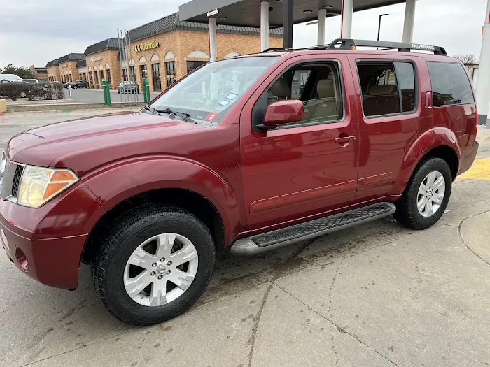 L & A Automotive 2