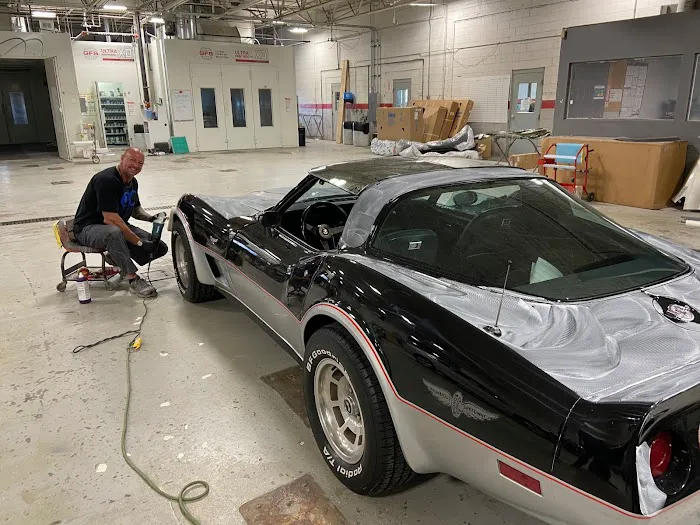 Thomas Collision Center 8