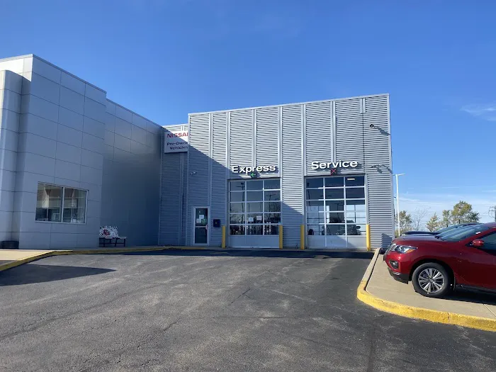 Nissan Service Center 4