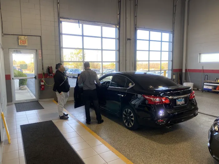Nissan Service Center 2