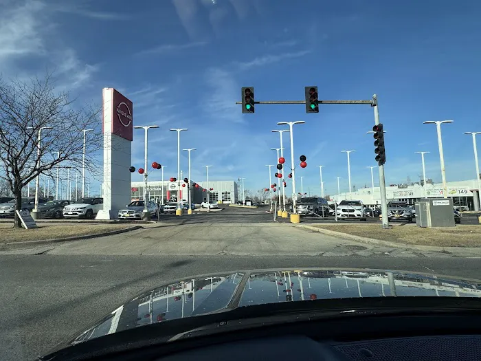 Nissan Service Center 5