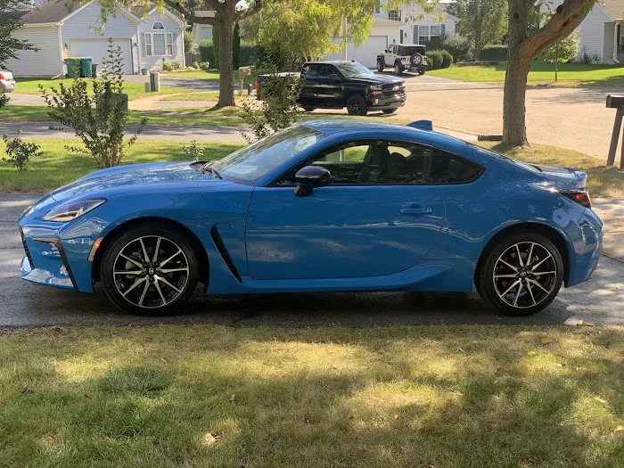 Zolper's Auto Restoration and Collision 8