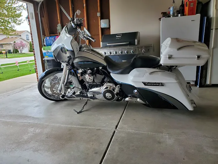 Stretch's Motorcycle Shop 2