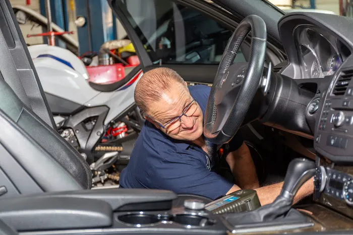A & R German Motors 1