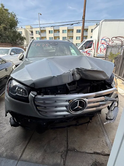 PREMIUM AUTO BODY 8
