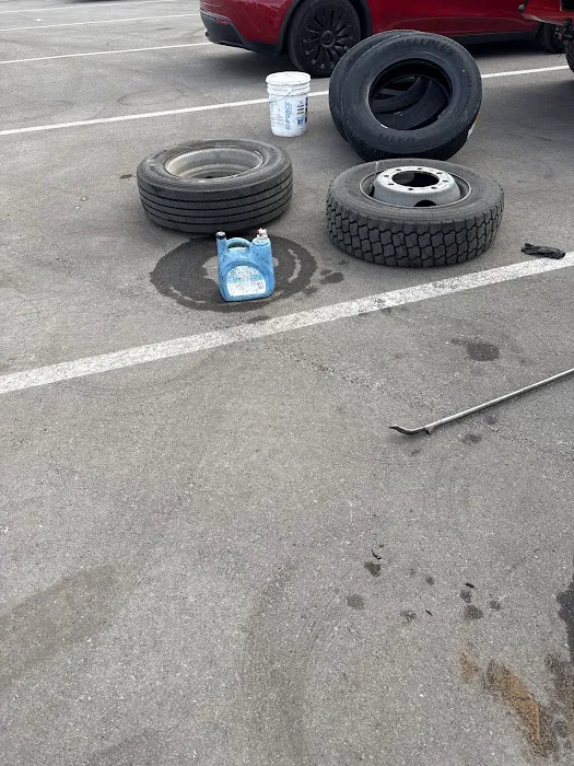 Truck tires 5