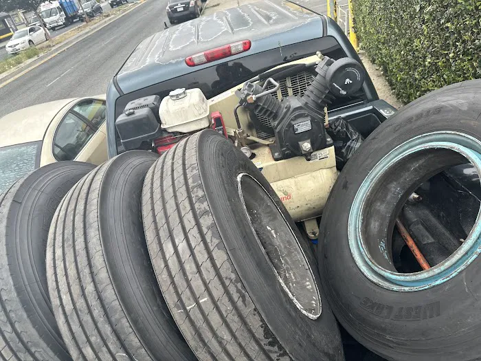 Truck tires 4