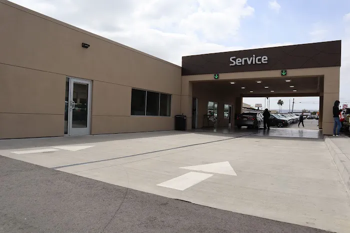 South Bay Hyundai - Service Center 5