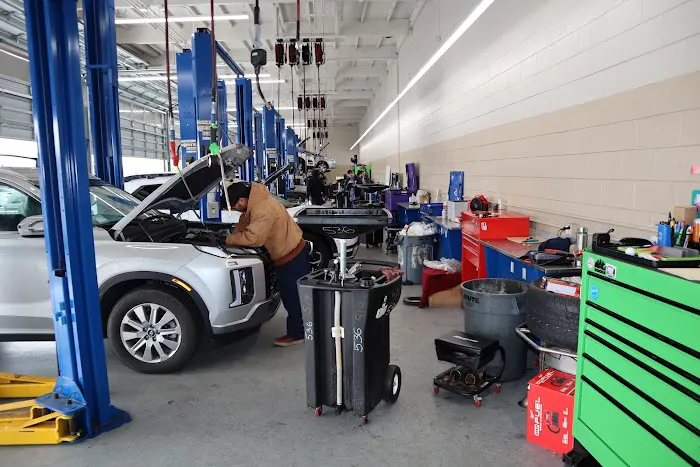South Bay Hyundai - Service Center 4