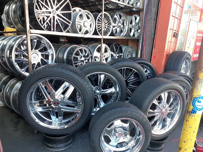 Barragan Tires 3