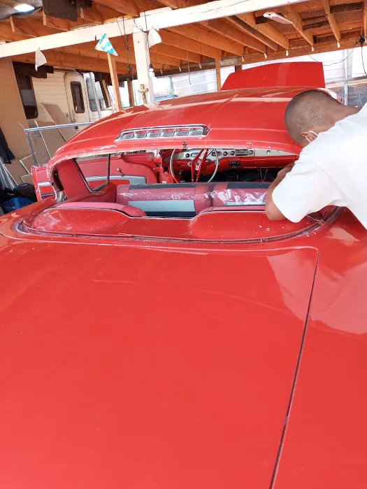Universal Glass Services 9