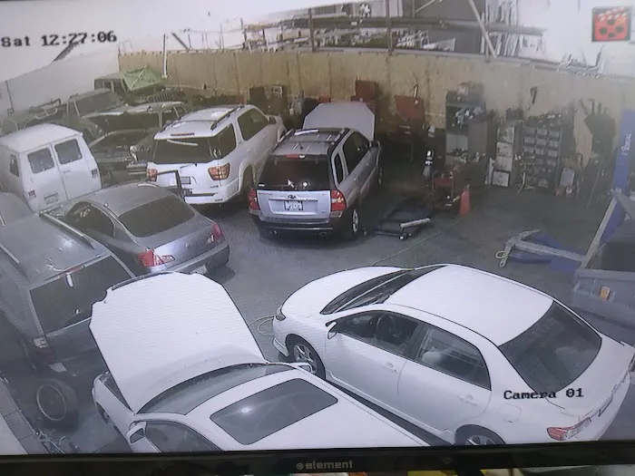 Memos Garage 1