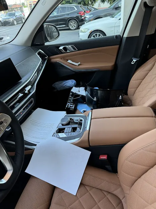 BMW of Downtown Los Angeles Service Center 1