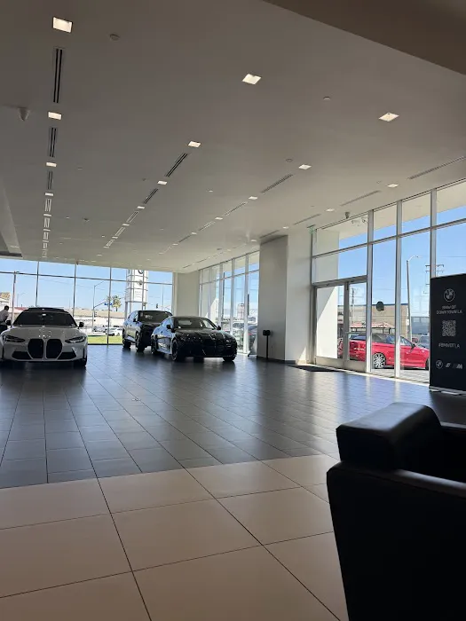 BMW of Downtown Los Angeles Service Center 0