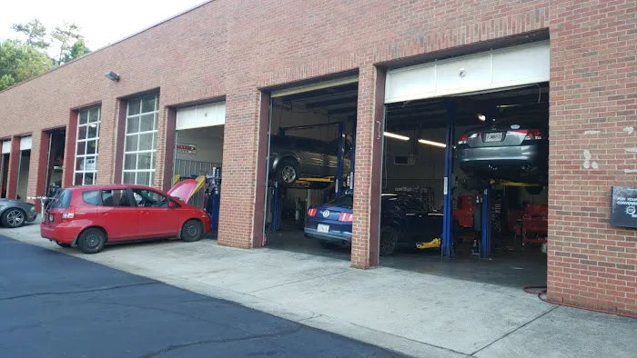 Service Street Tire & Auto Repair 7
