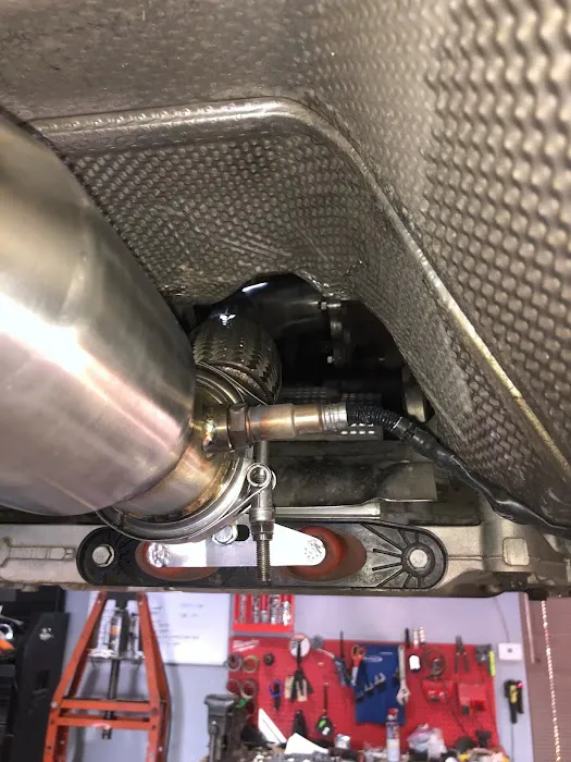 Hammer Engineering: Automotive Repair & Performance 9
