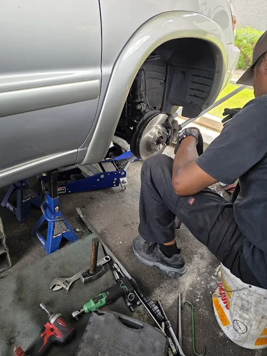 Kar-Go Auto Mobile Mechanic 3