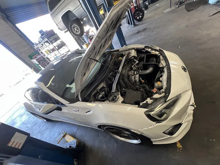 Torque & Tune: Performance Auto Repair 8