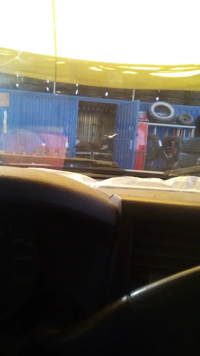 Jonis Tire Shop 5