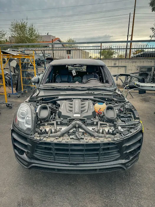 Scottsdale Collision Center & Paint - Tempe Auto Body Shop & Collision Repair 9