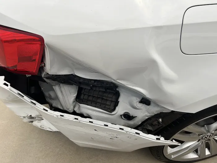 Rodriguez Auto Body 4