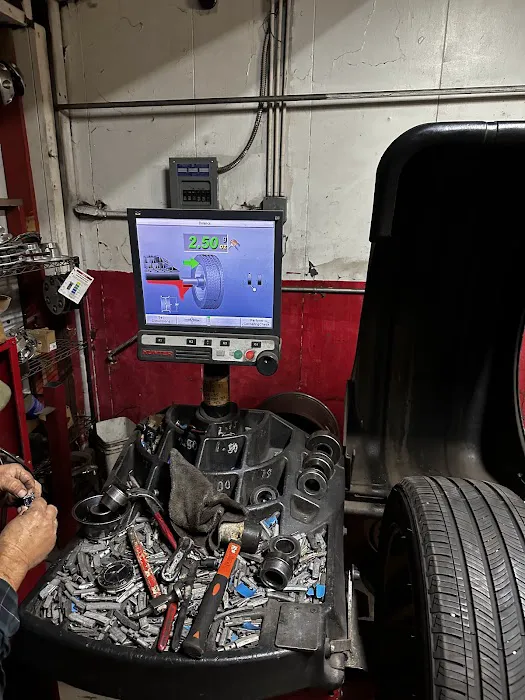 Pineda Tire Shop 5