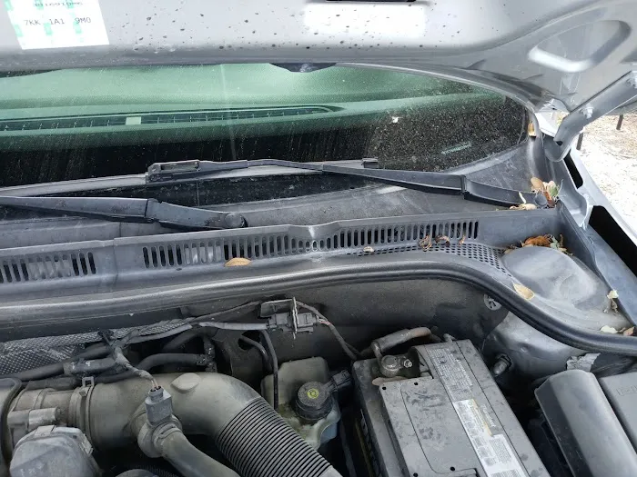 813 Auto Glass 3