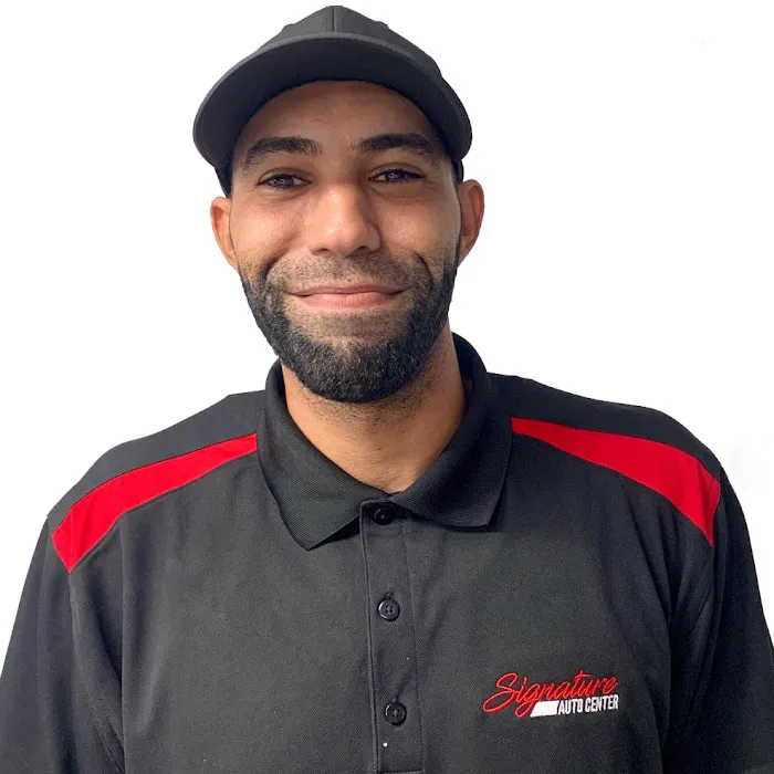 Signature Auto Center 3