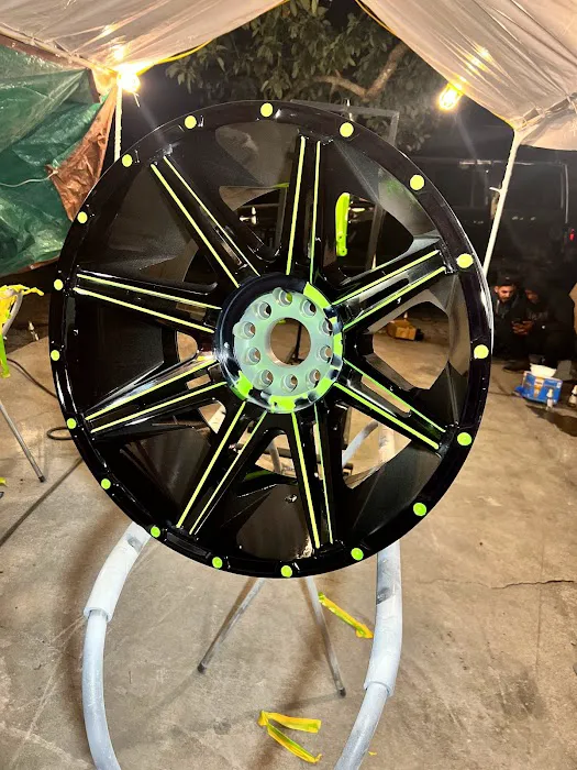 HELY'S TIRES 1