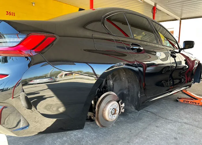 HELY'S TIRES 7