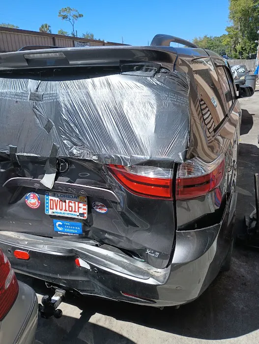 Komplete Autobody LLC. 4