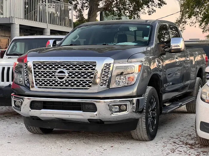Tampa Collision Center 5