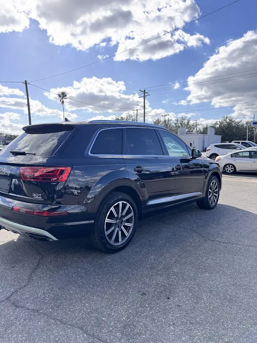 Tampa Collision Center 3