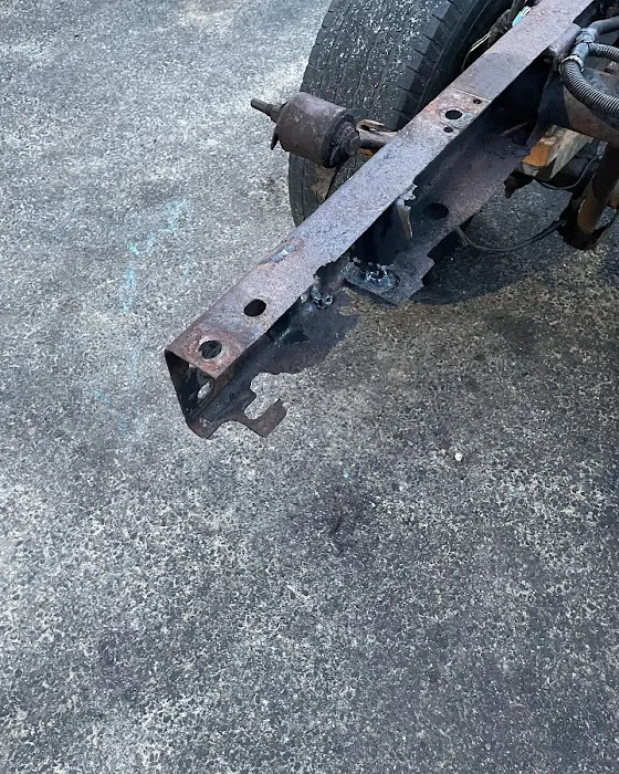 Dugas Auto & Metal Fab LLC 8