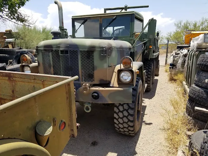 Jack's Gov't Surplus Trucks 0