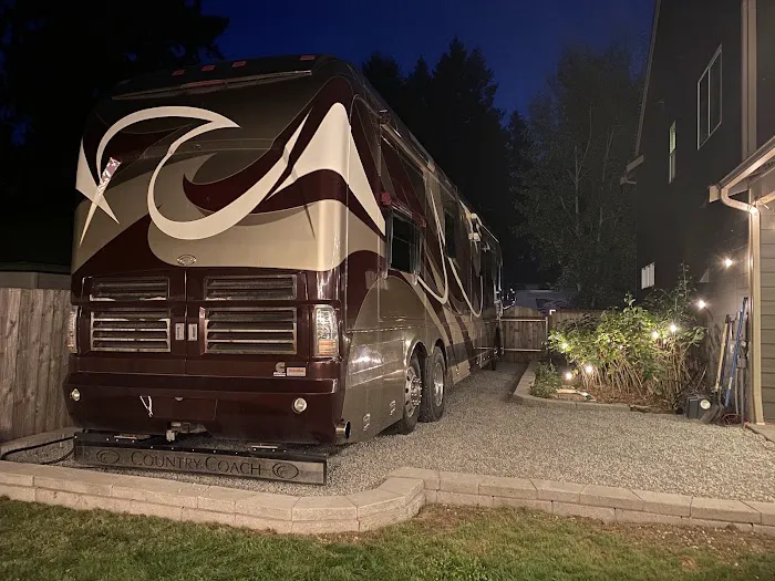 Truck, Coach & Bus of Tucson LLC 7