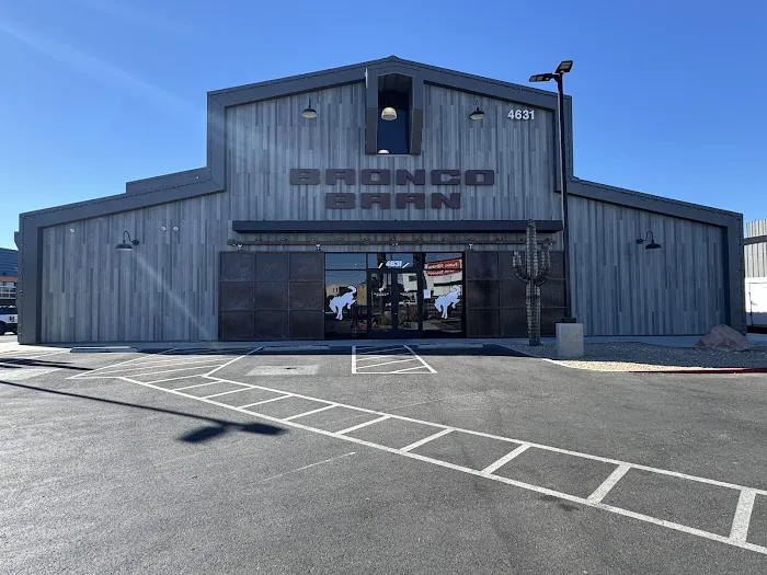 Bronco Barn 3