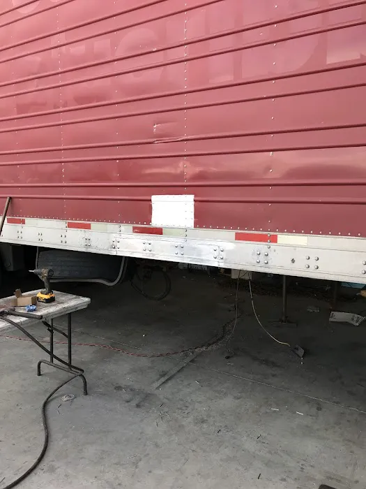 G & D Semi Trailer Repairs 3