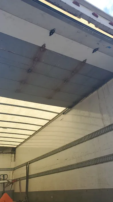 G & D Semi Trailer Repairs 0