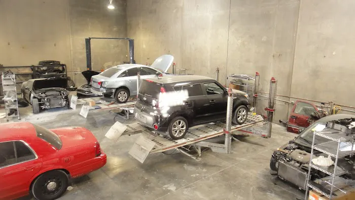 S&M Auto Body & Paint 7