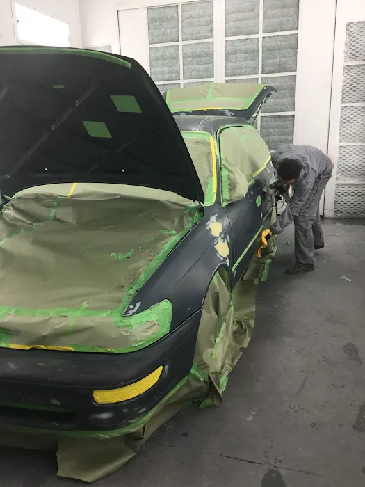 S&M Auto Body & Paint 0