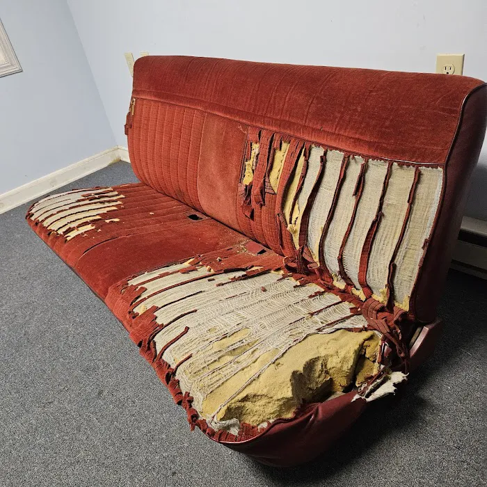 Mixon Magic Auto and Marine Upholstery 6