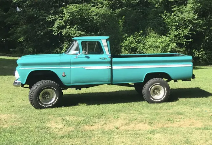 Ulee's Truck & Auto Repair 4
