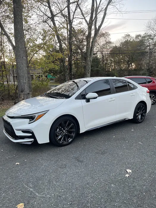 Volex Motoring 8