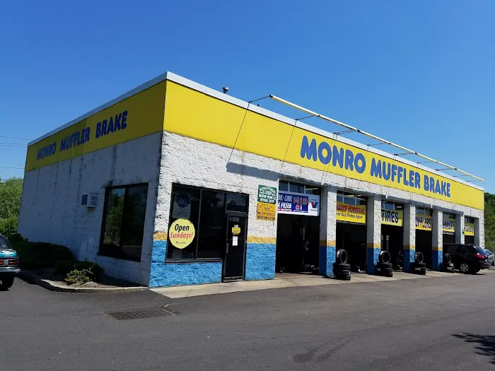 Monro Auto Service and Tire Centers 3
