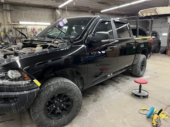 B & R Collision Corporation 0